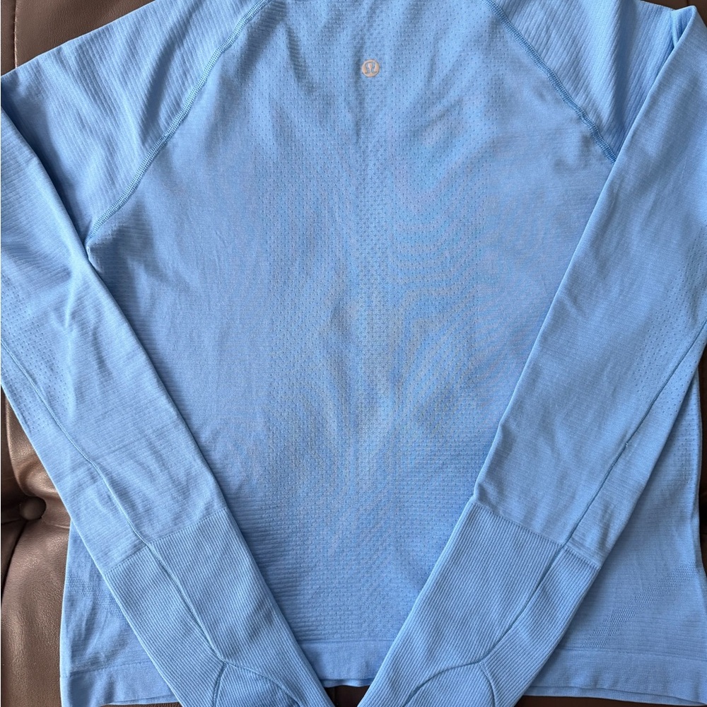 Lululemon Swiftly Tech Waist Length Long Sleeve Top Size 8 Light Blue - Picture 2 of 5